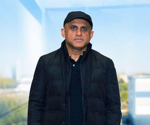 clinical leader at Altius dental Gunjan Dhir, BDS, MS